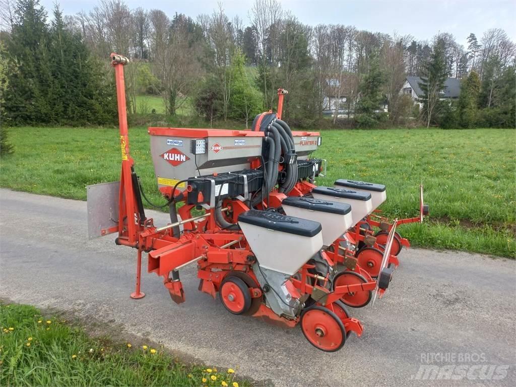 Kuhn Planter 2 Pflanzmaschinen