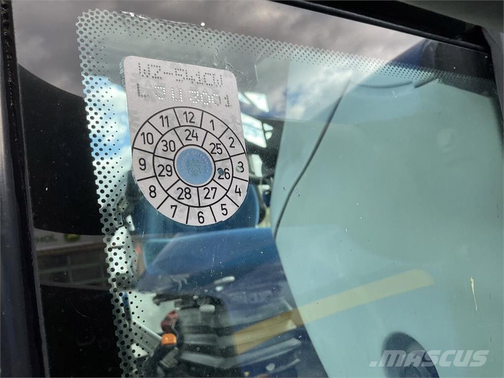 New Holland T 5030 Traktoren