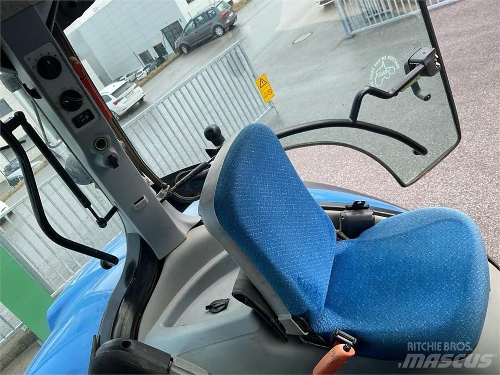 New Holland T7050 Traktoren