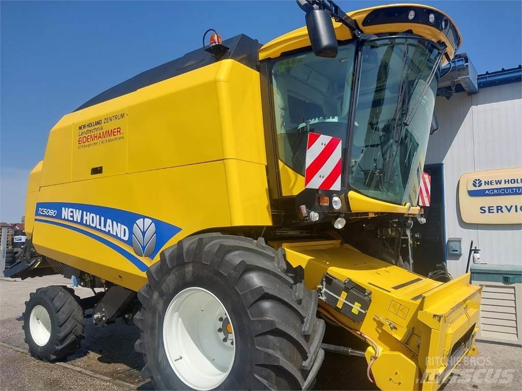 New Holland TC5070 Mähdrescher