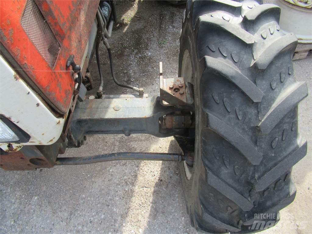 Steyr 8100 A Traktoren