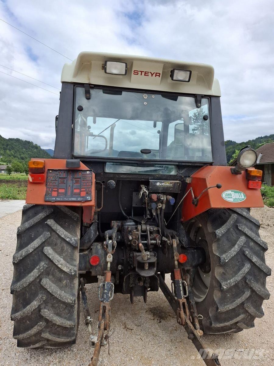 Steyr 968 M A Traktoren