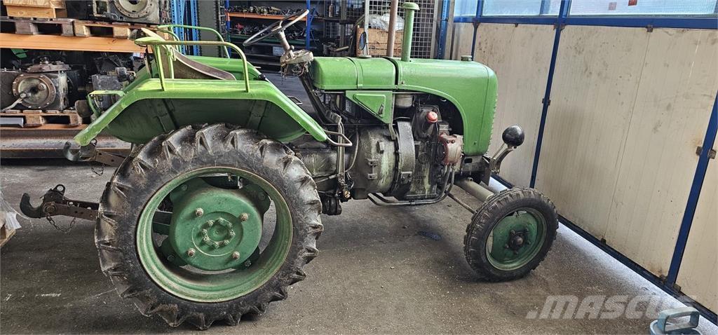 Steyr T80 Steyer 15 Traktoren