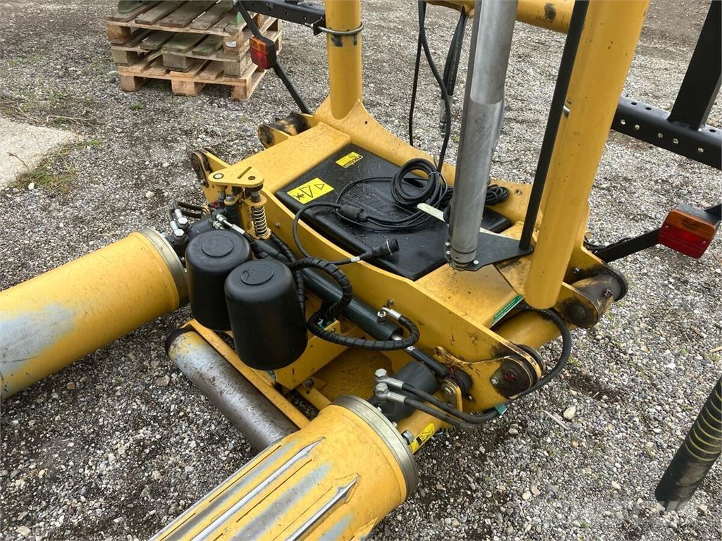 Tanco S100 Sonstige Grünlandgeräte