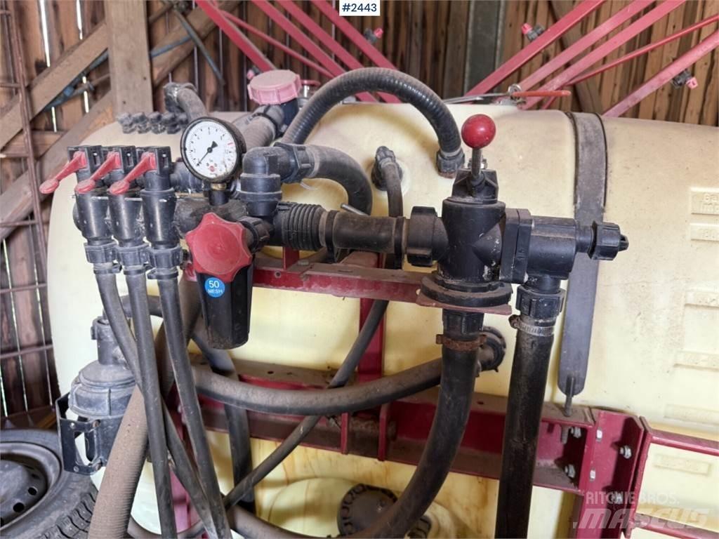 Hardi 800L 12m Weinbauspritzen