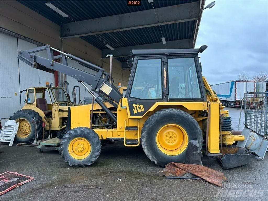 JCB 3D-4 Traktoren