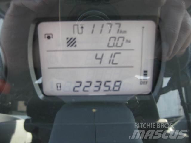 Valtra 135LH Traktoren