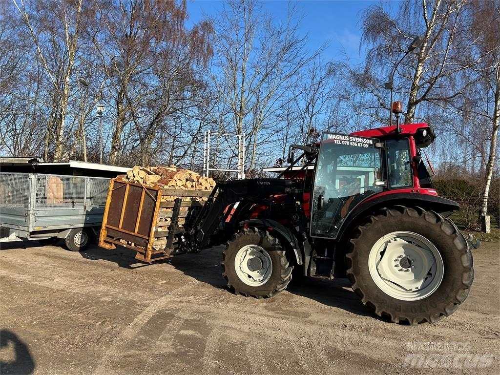 Valtra 85SH Traktoren