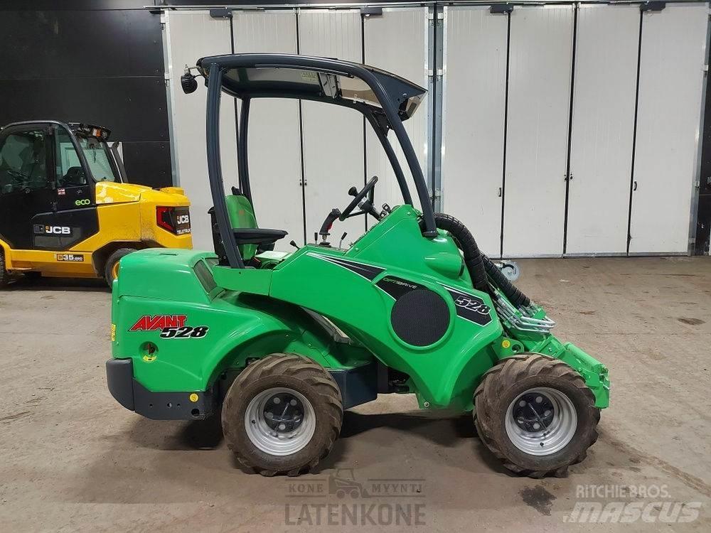 Avant 528 Minilader