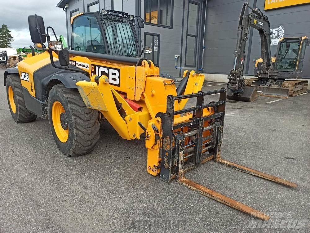 JCB 535-125 kurottaja Teleskoplader
