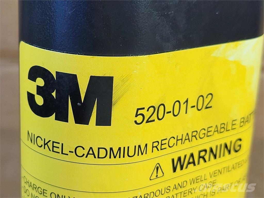  3M 520-01-02R01 Batterien
