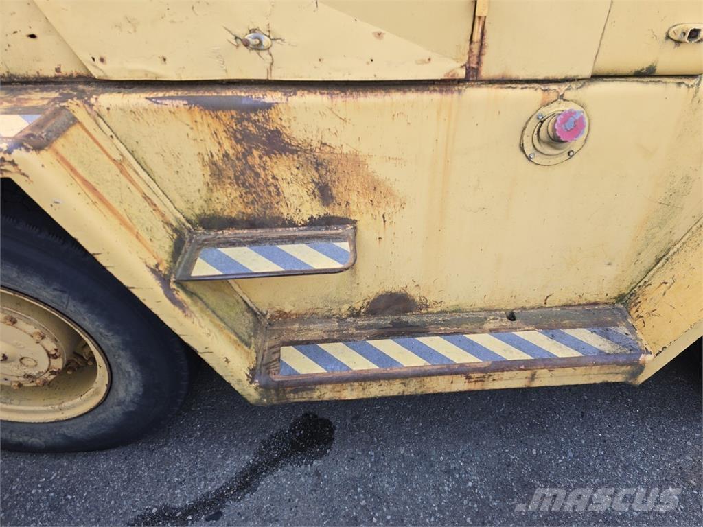 CAT V200B STR Sonstige Baumaschinen