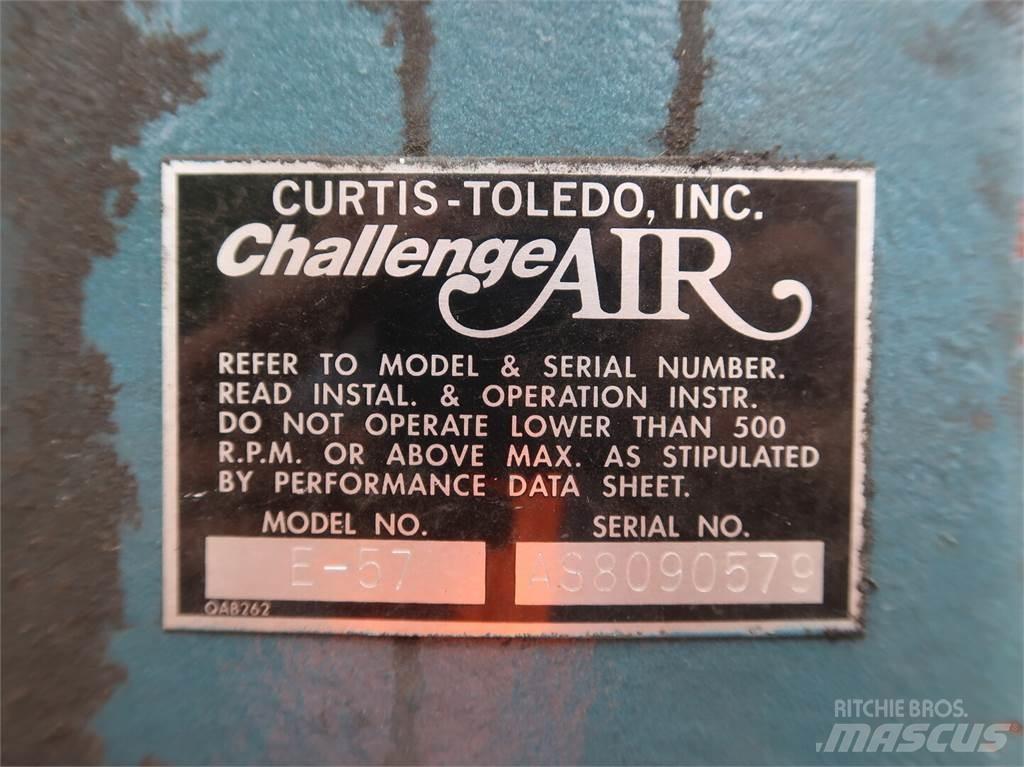 Curtis E-57 Kompressoren
