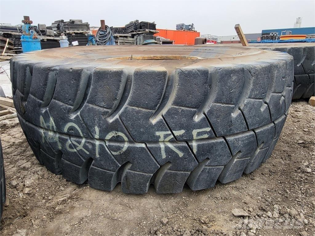 Goodyear RM-4B+ Reifen