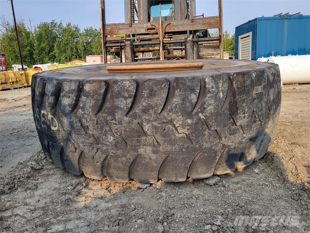 Goodyear RM-4B+ Reifen