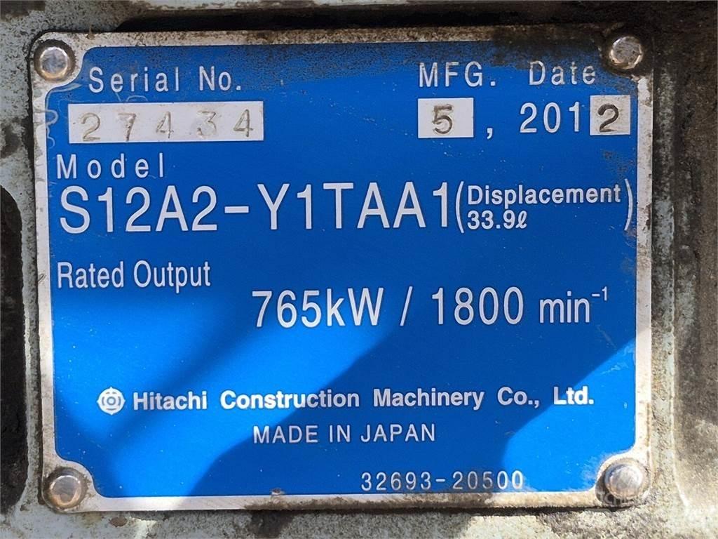 Hitachi S12A2-Y1TAA1 Motoren