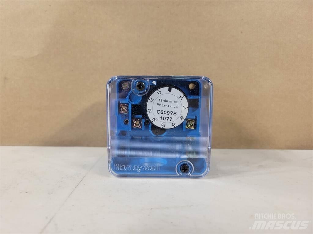  HONEYWELL 6097B Sonstige Baumaschinen