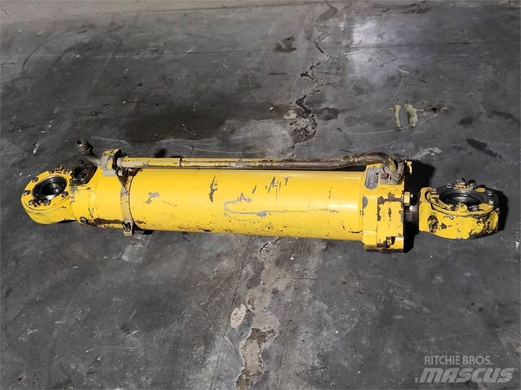 Komatsu EL7952 Transport Sonstige