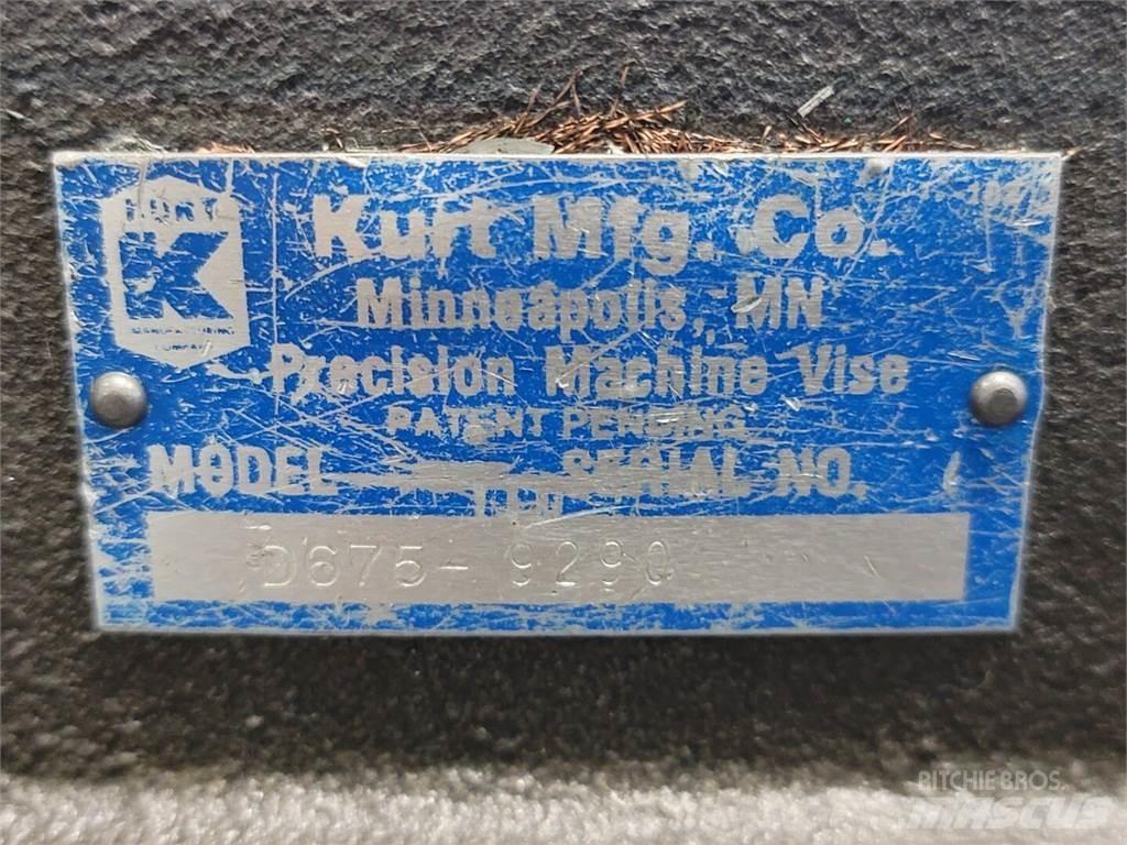  KURT D-675 Sonstige Baumaschinen