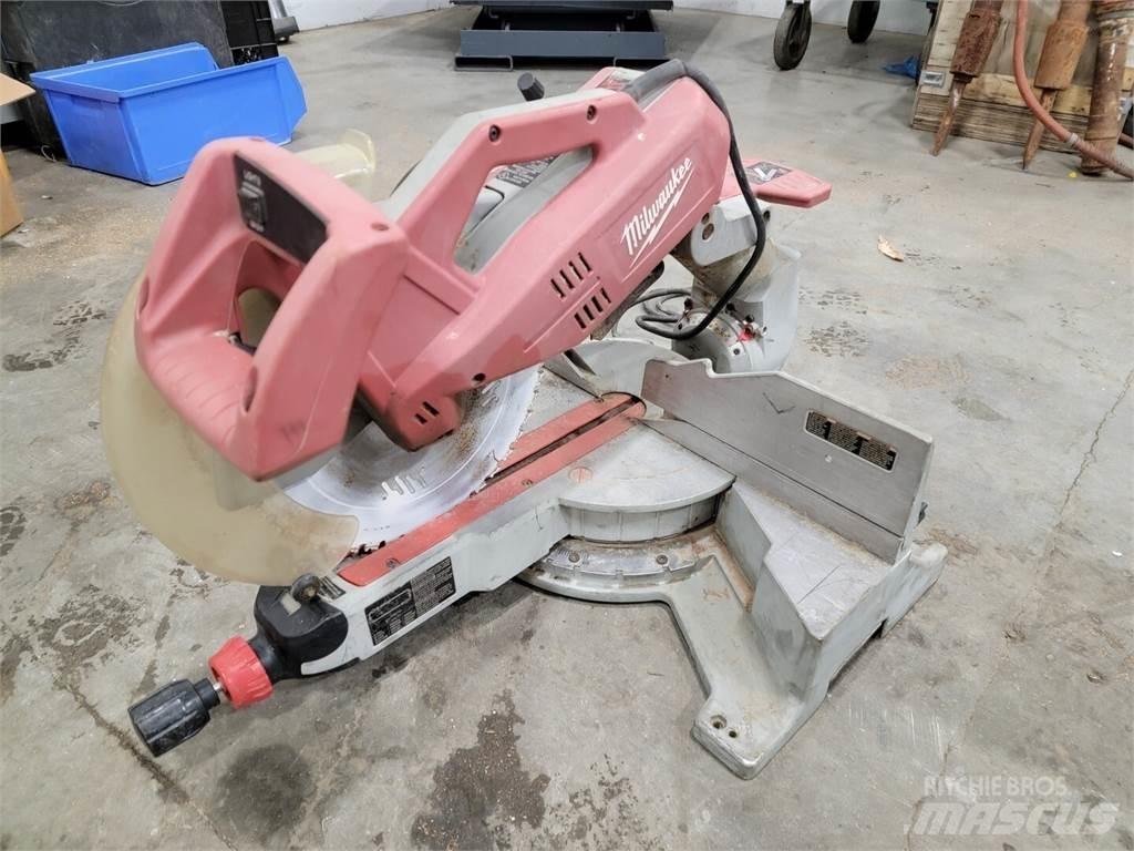 MILWAUKEE 6955-20 Sonstige Baumaschinen