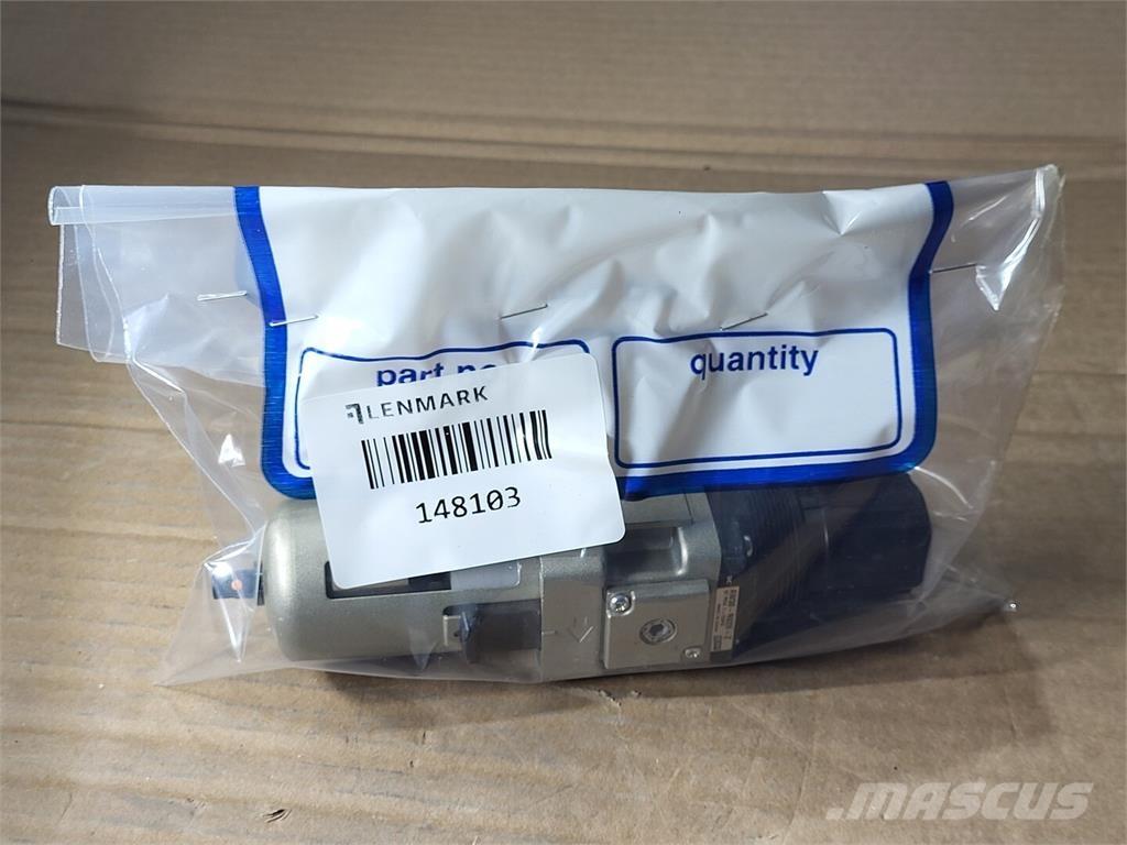 SMC AW30-N02H-Z Sonstige Baumaschinen