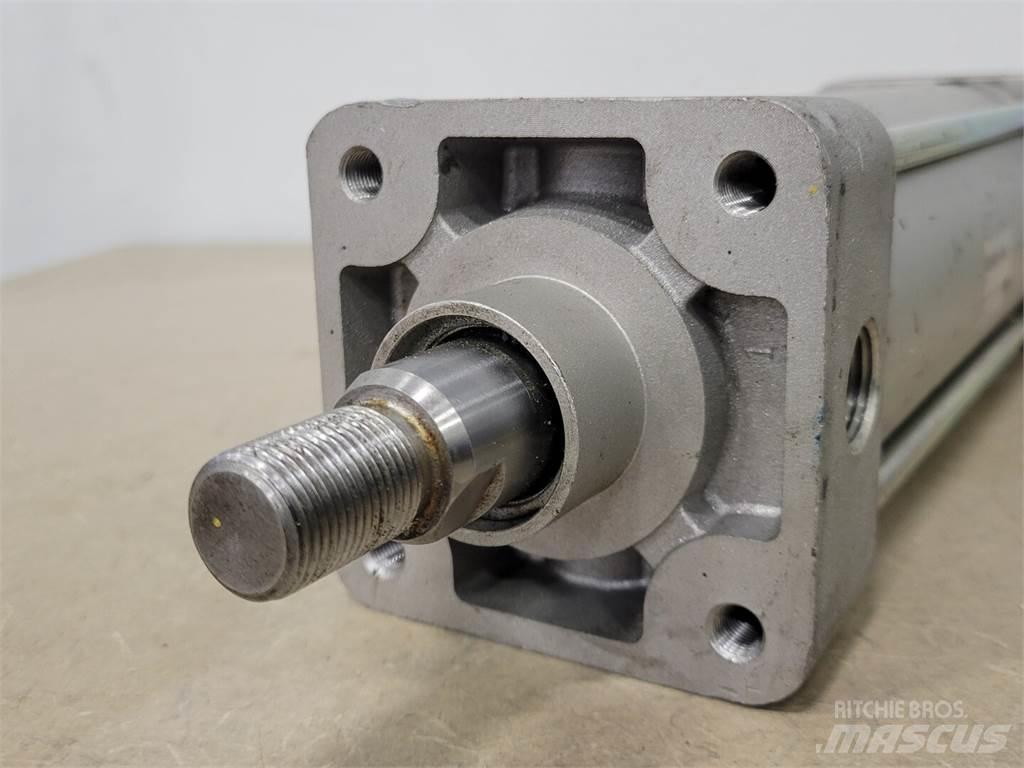 SMC NCDA1B325-0800 Transport Sonstige
