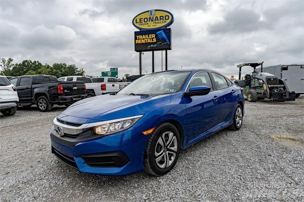 Honda CIVIC PKWs