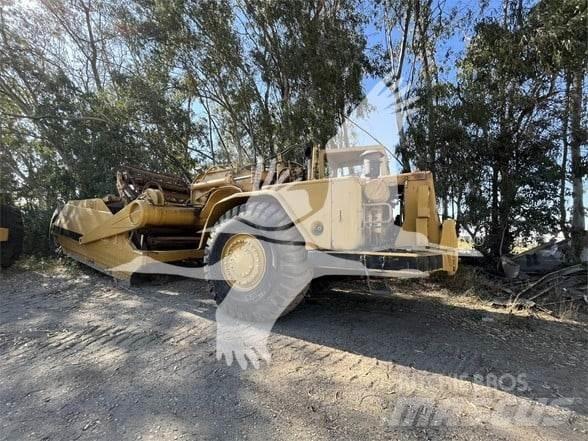 CAT 623B Schaber