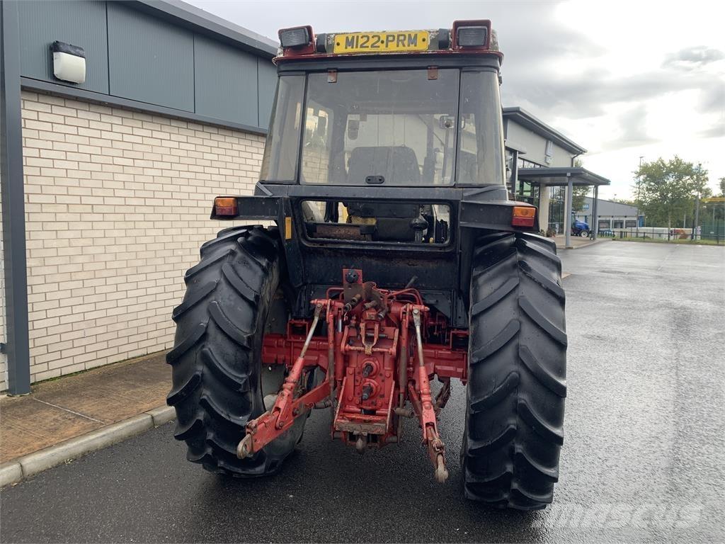 Case IH 895 XL Traktoren