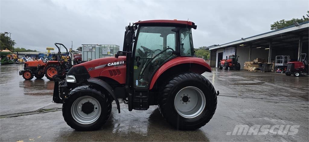 Case IH Farmall 75C Traktoren