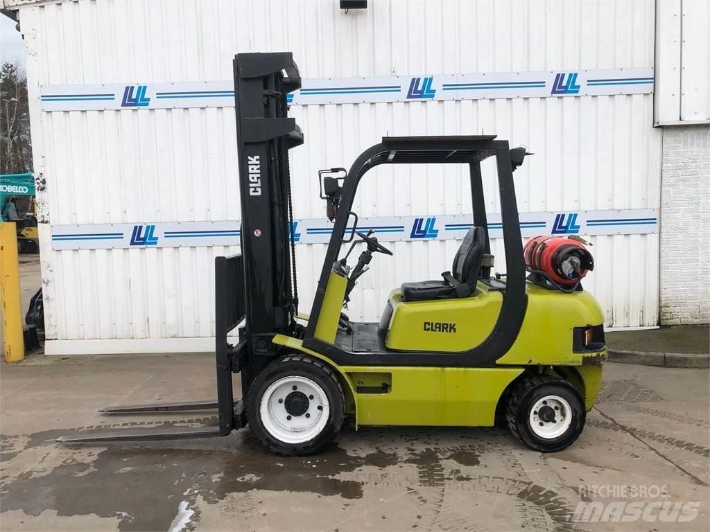 Clark CMP230L Sonstige Baumaschinen