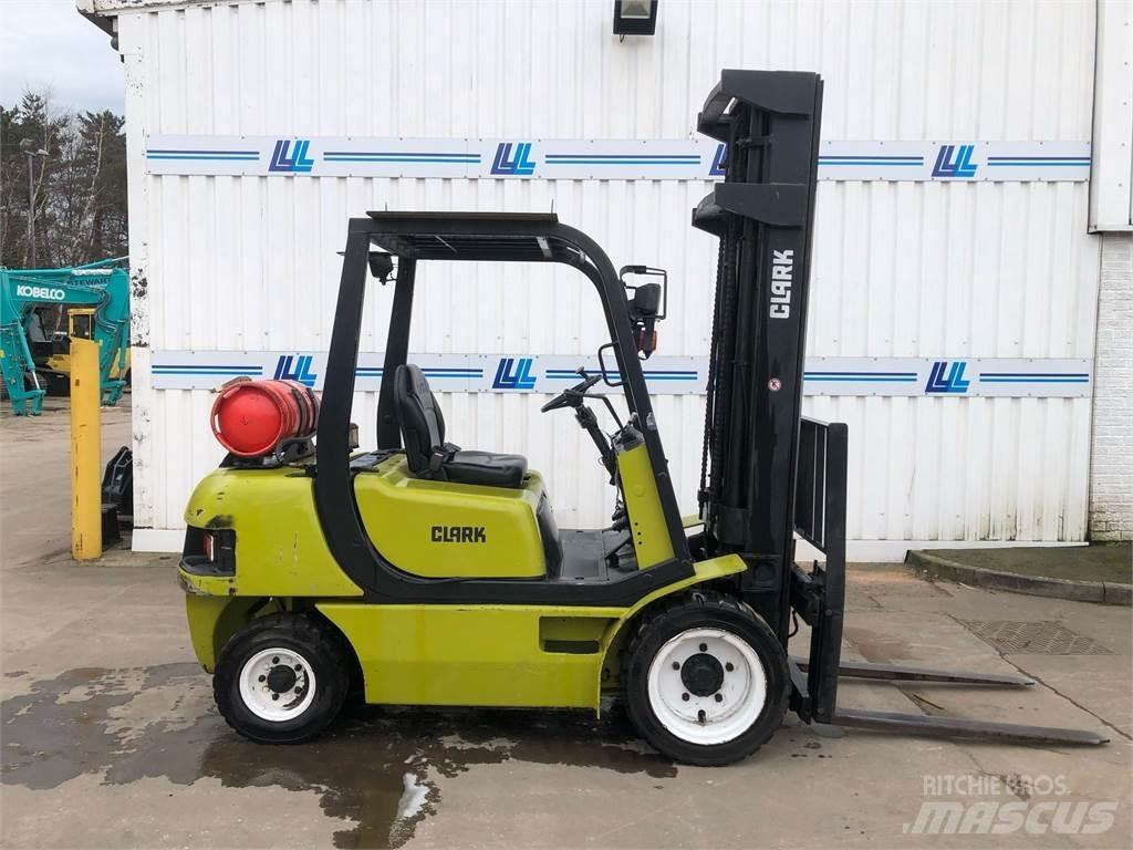 Clark CMP230L Sonstige Baumaschinen