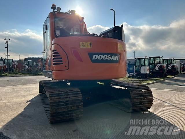 Develon DX140LCR-5 Raupenbagger