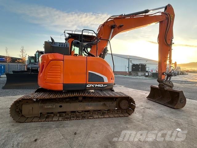 Develon Dx140lcr-5 Raupenbagger