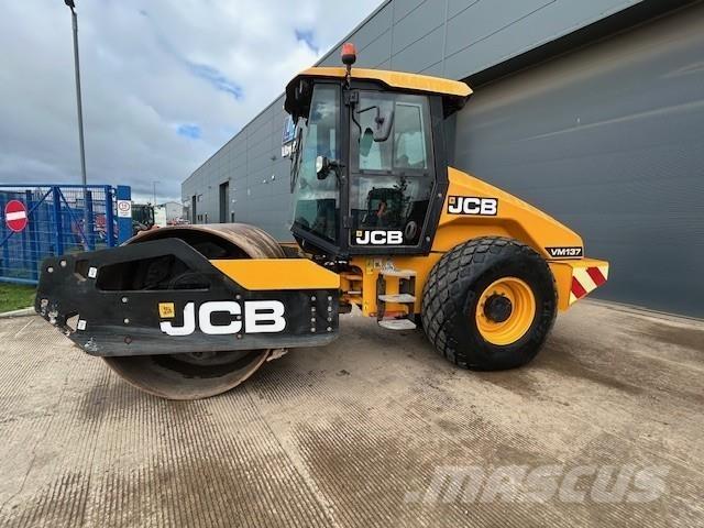 JCB VM137 Sonstige Baumaschinen
