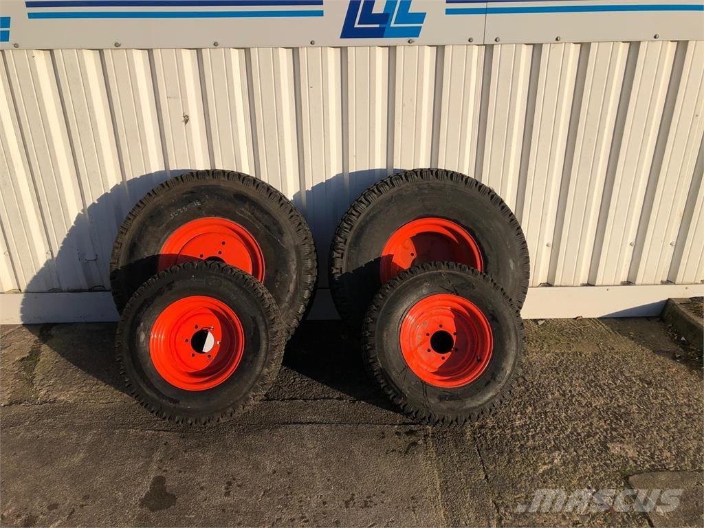 Kubota wheel set Sonstige Kommunalmaschinen
