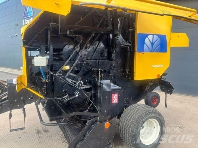 New Holland Br740a Quaderpressen