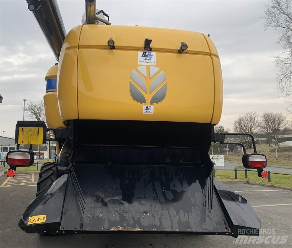 New Holland CX8.80 Mähdrescher