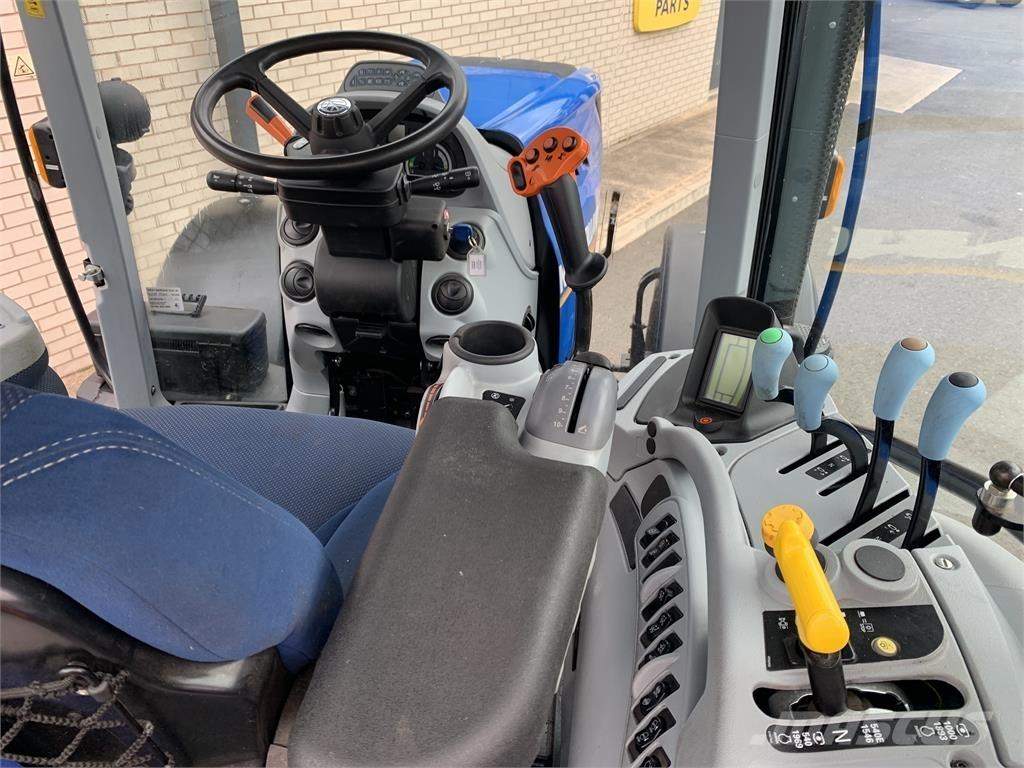 New Holland T7.210 Traktoren