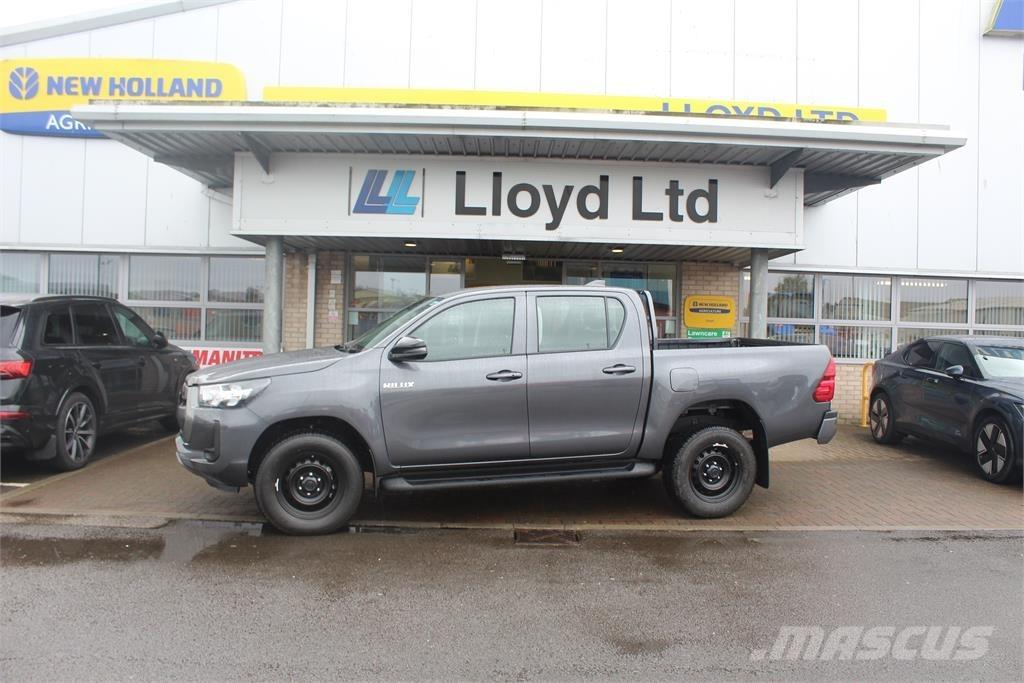 Toyota Hilux Pickup/Pritschenwagen