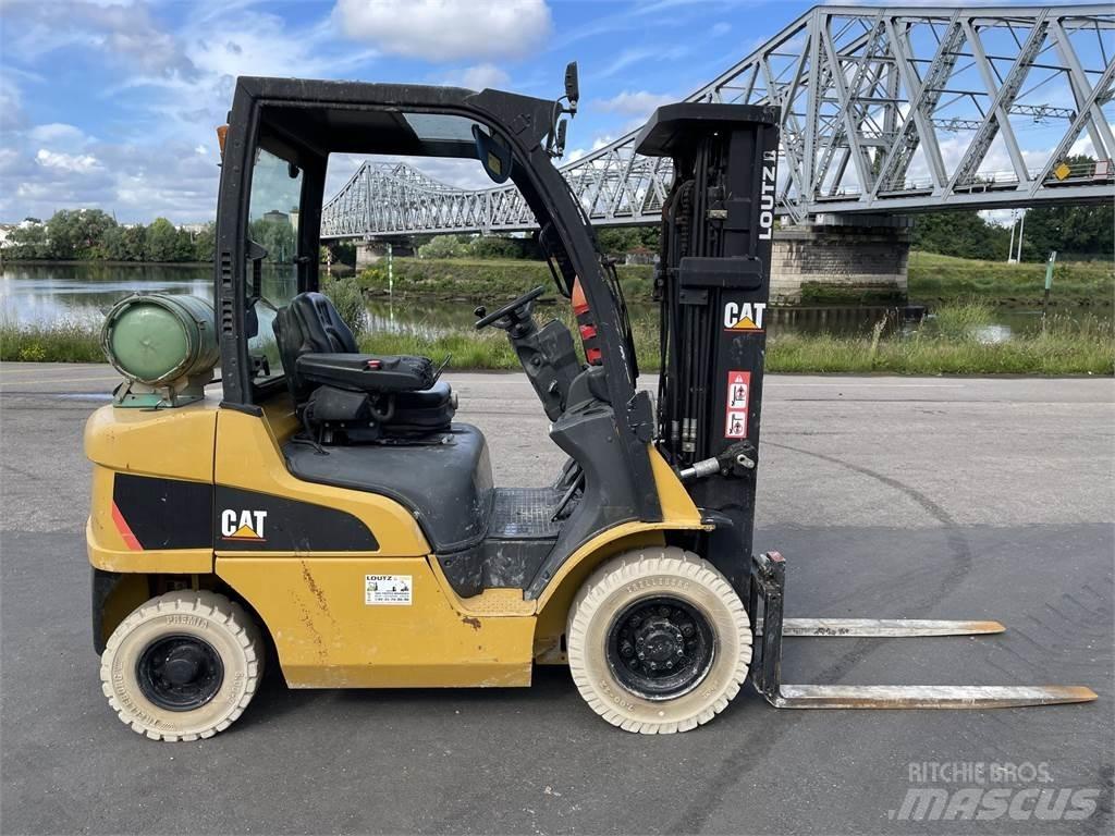 CAT GP25N Andere Gabelstapler