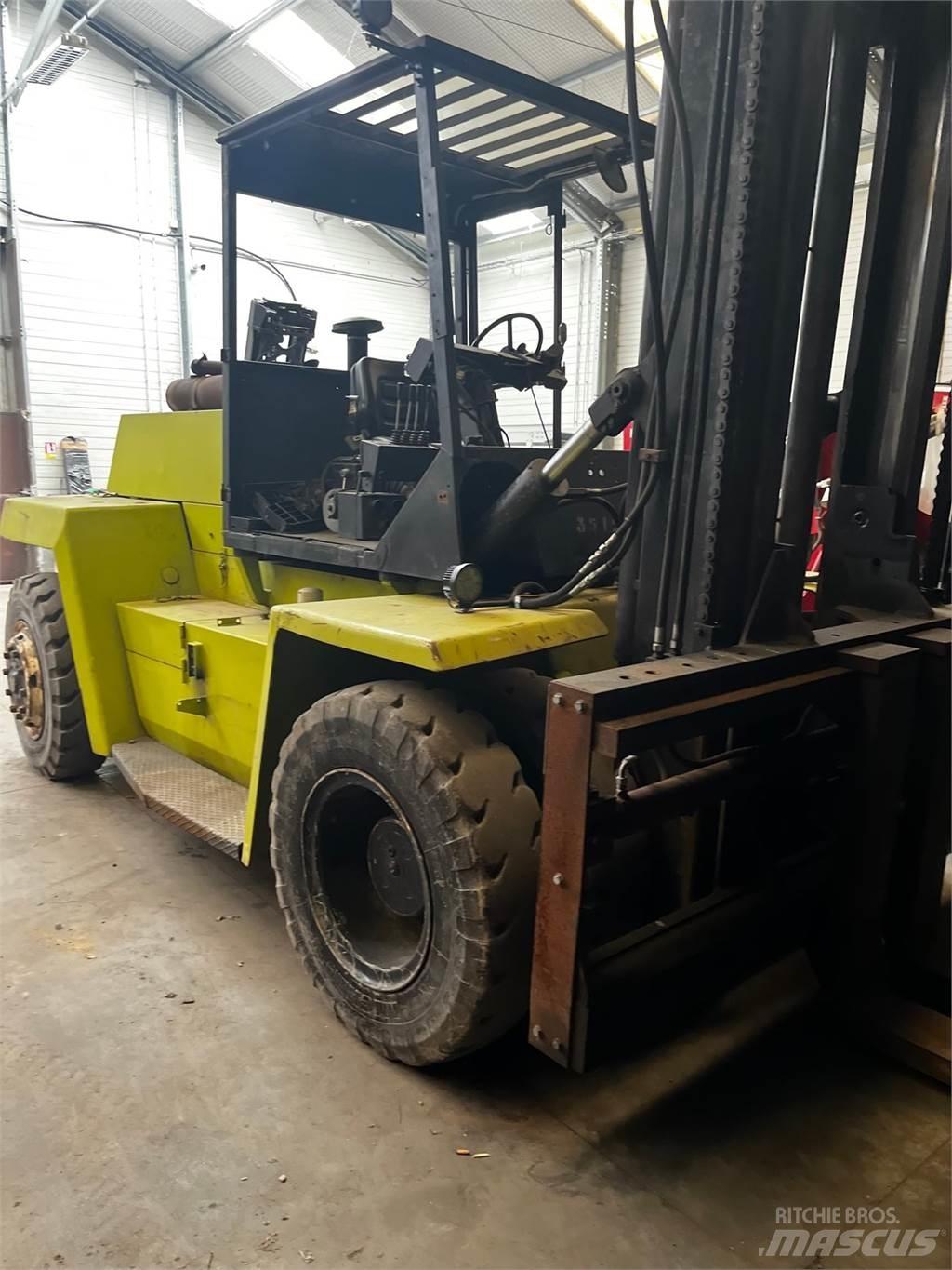 Clark DPL100 Dieselstapler