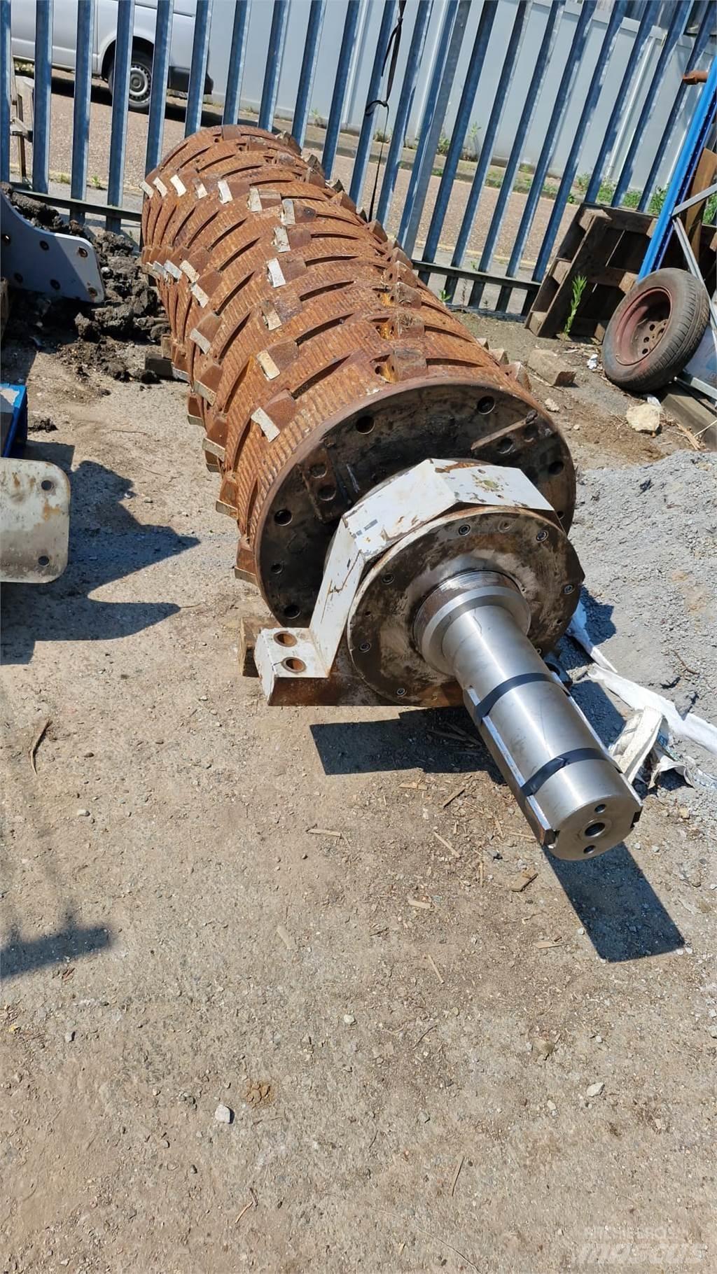 DGM 40 Schredder