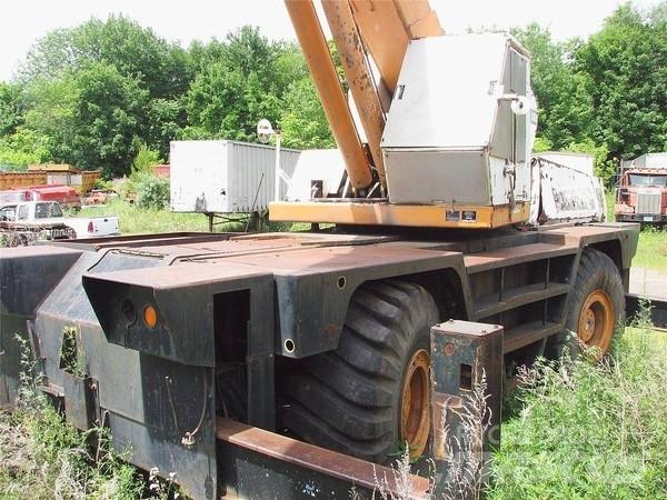 Drott 2500 All-Terrain-Krane