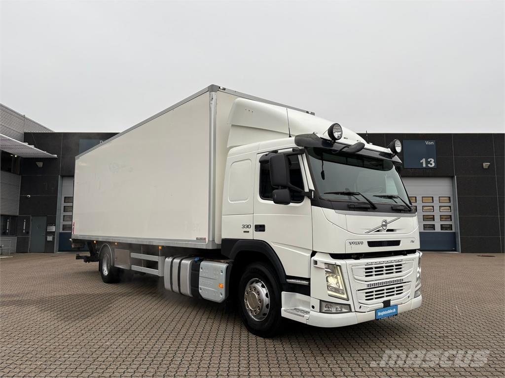 Volvo FM330 Kühlkoffer