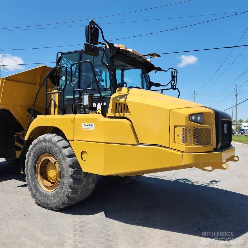 CAT 730 Dumper - Knickgelenk