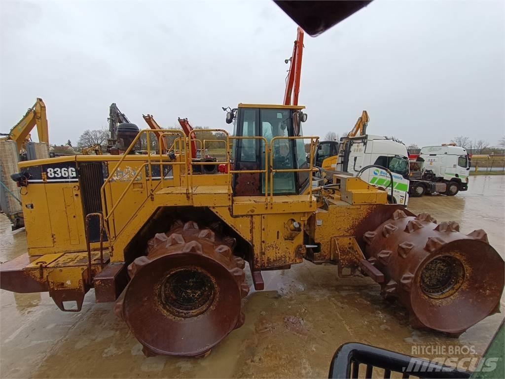 CAT 836G Sonstige Baumaschinen