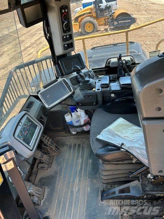 CAT 836K Sonstige Baumaschinen