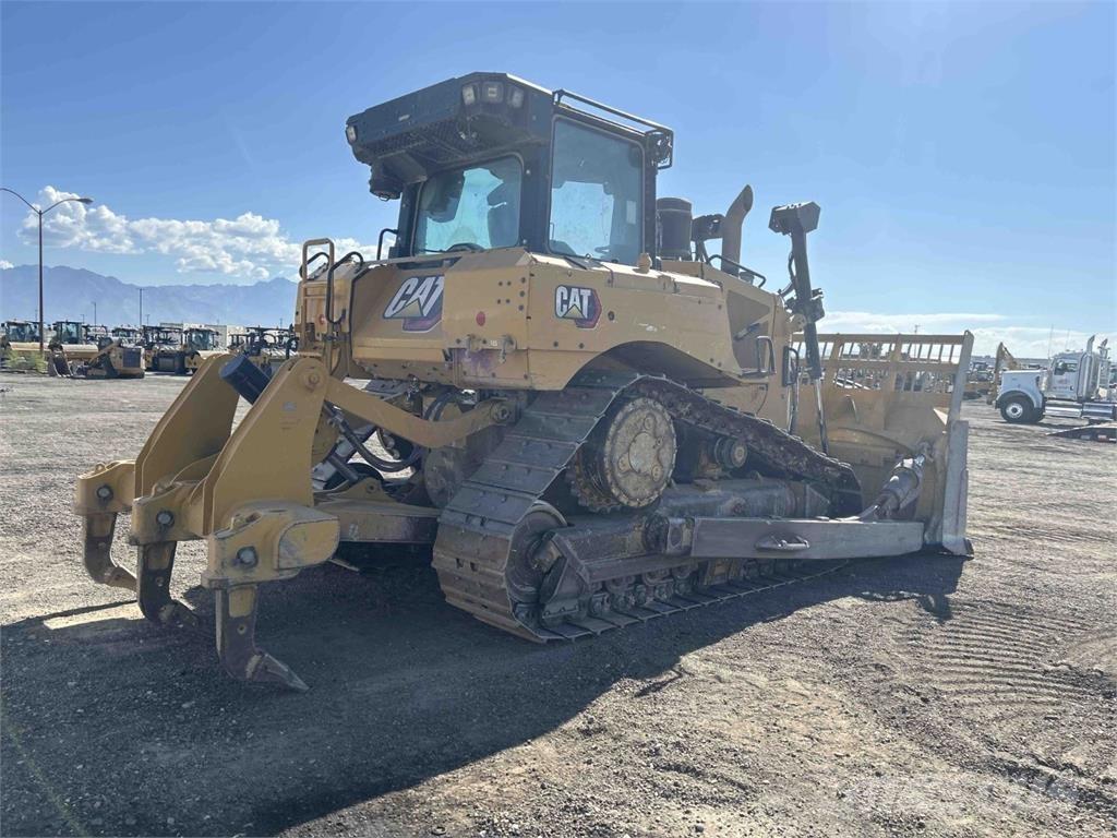 CAT D6 Bulldozer