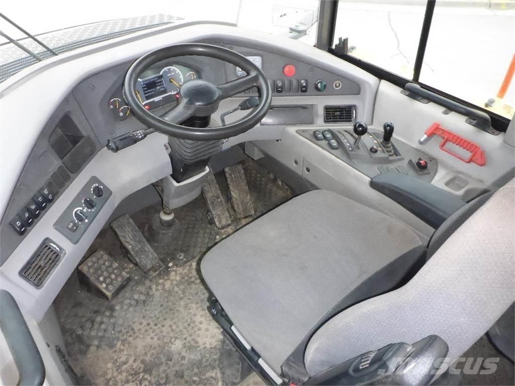 Volvo A25 Dumper - Knickgelenk